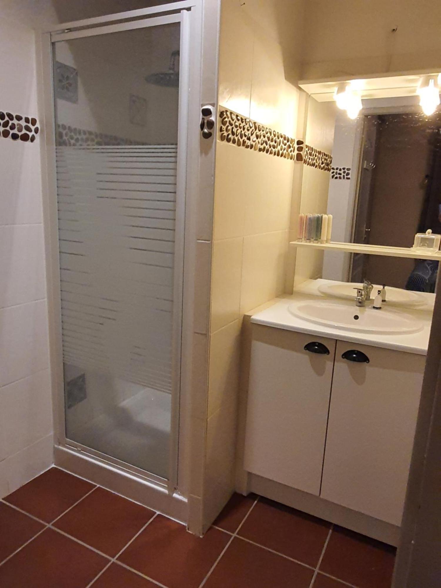 Villa Familiale Avec Spa Et Sauna Saint-Antonin-de-Sommaire Eksteriør bilde