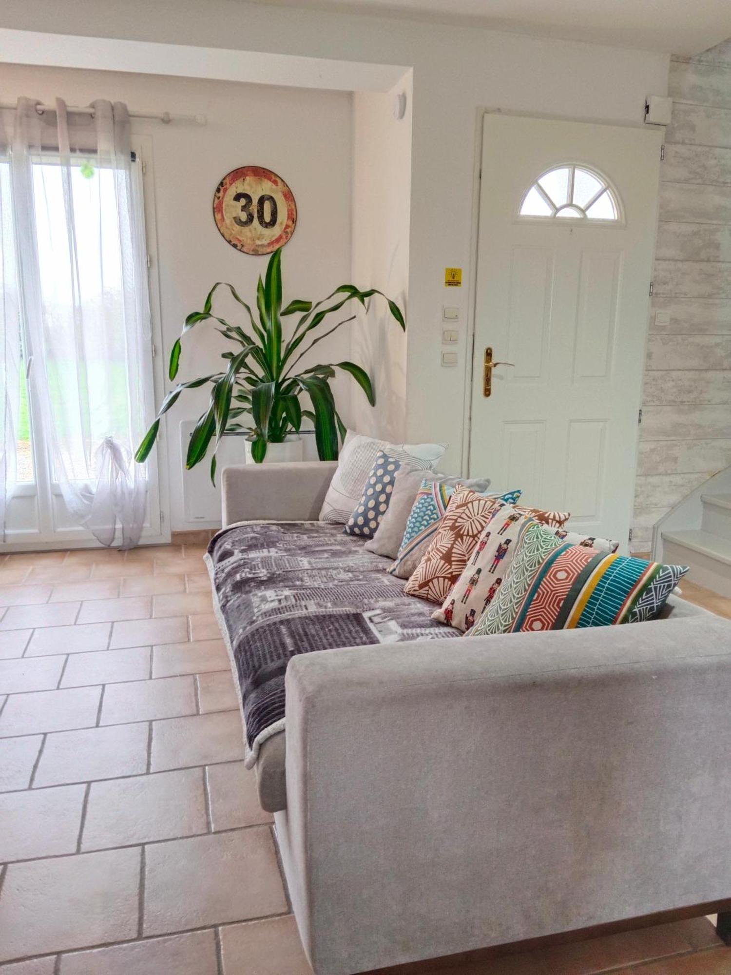 Villa Familiale Avec Spa Et Sauna Saint-Antonin-de-Sommaire Eksteriør bilde