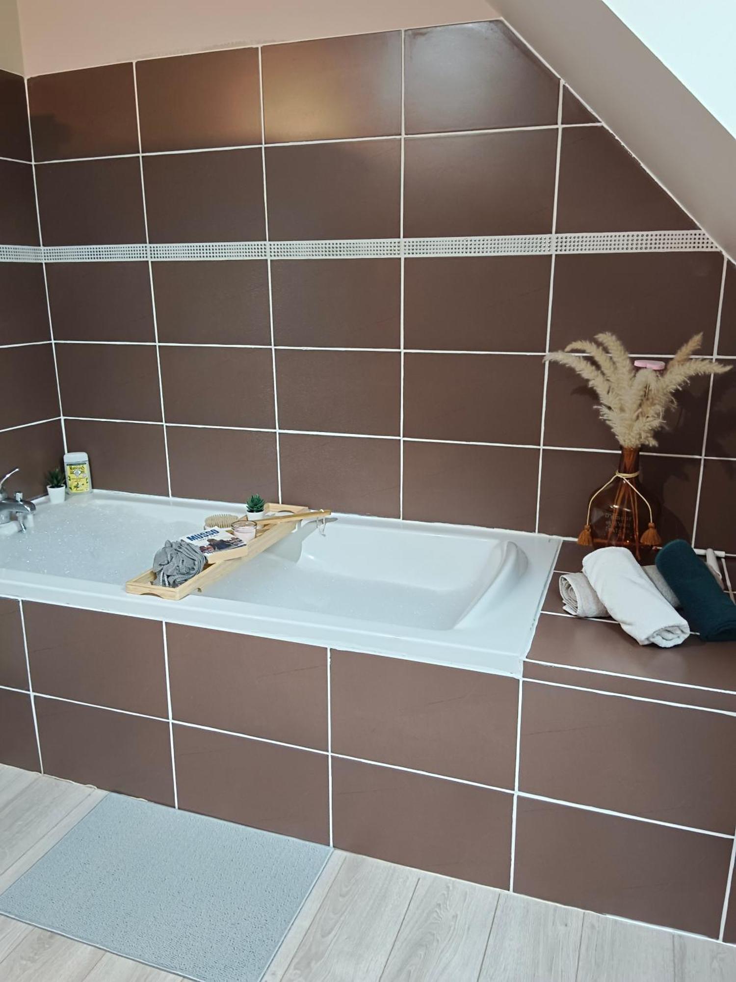 Villa Familiale Avec Spa Et Sauna Saint-Antonin-de-Sommaire Eksteriør bilde